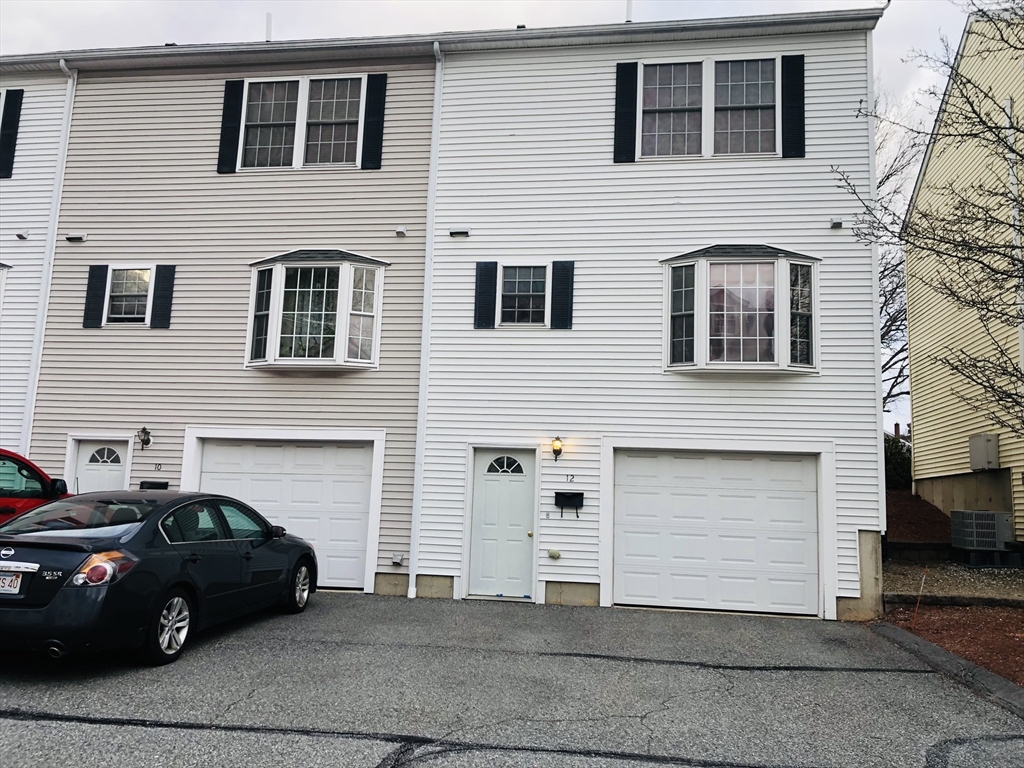 2 bed, 1 bath apartment for rent at 37 Glen Ave Unit 12, Chelmsford — photo 1 of 13
