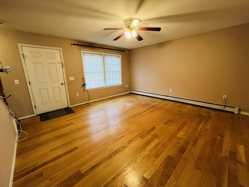 2 bed, 1 bath apartment for rent at 37 Glen Ave Unit 12, Chelmsford — photo 6 of 13