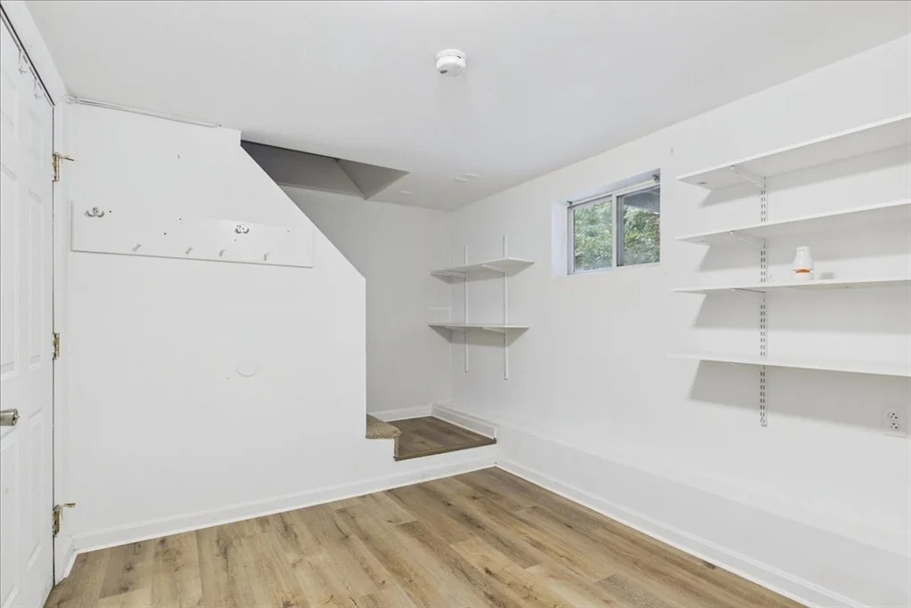 2 bed, 1 bath apartment for rent at 37 Glen Ave Unit 15, Chelmsford — photo 21 of 25
