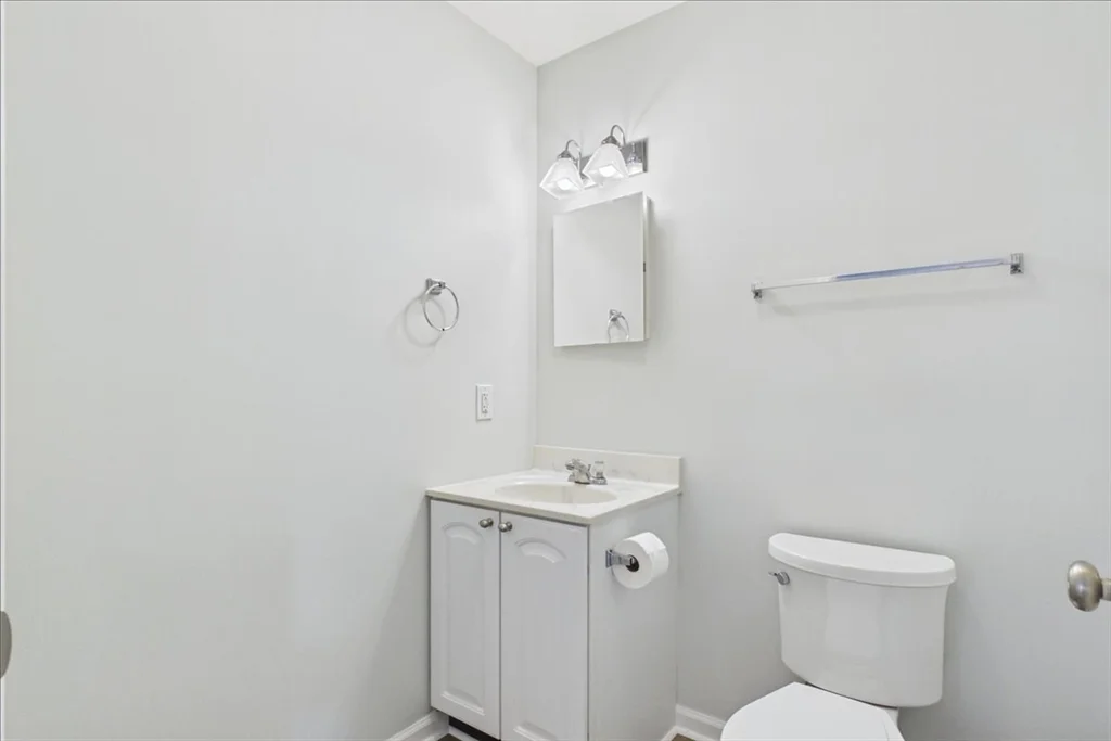 2 bed, 1 bath apartment for rent at 37 Glen Ave Unit 15, Chelmsford — photo 12 of 25