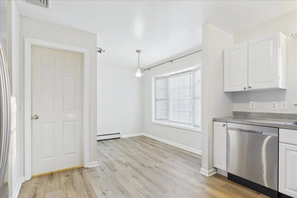 2 bed, 1 bath apartment for rent at 37 Glen Ave Unit 15, Chelmsford — photo 8 of 25