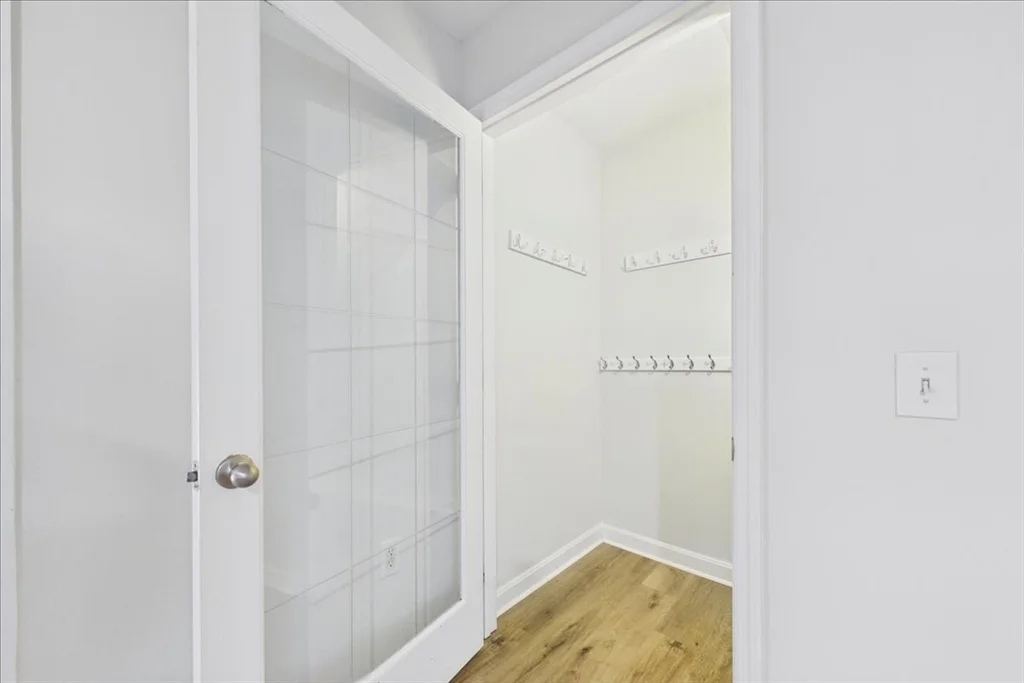 2 bed, 1 bath apartment for rent at 37 Glen Ave Unit 15, Chelmsford — photo 19 of 25