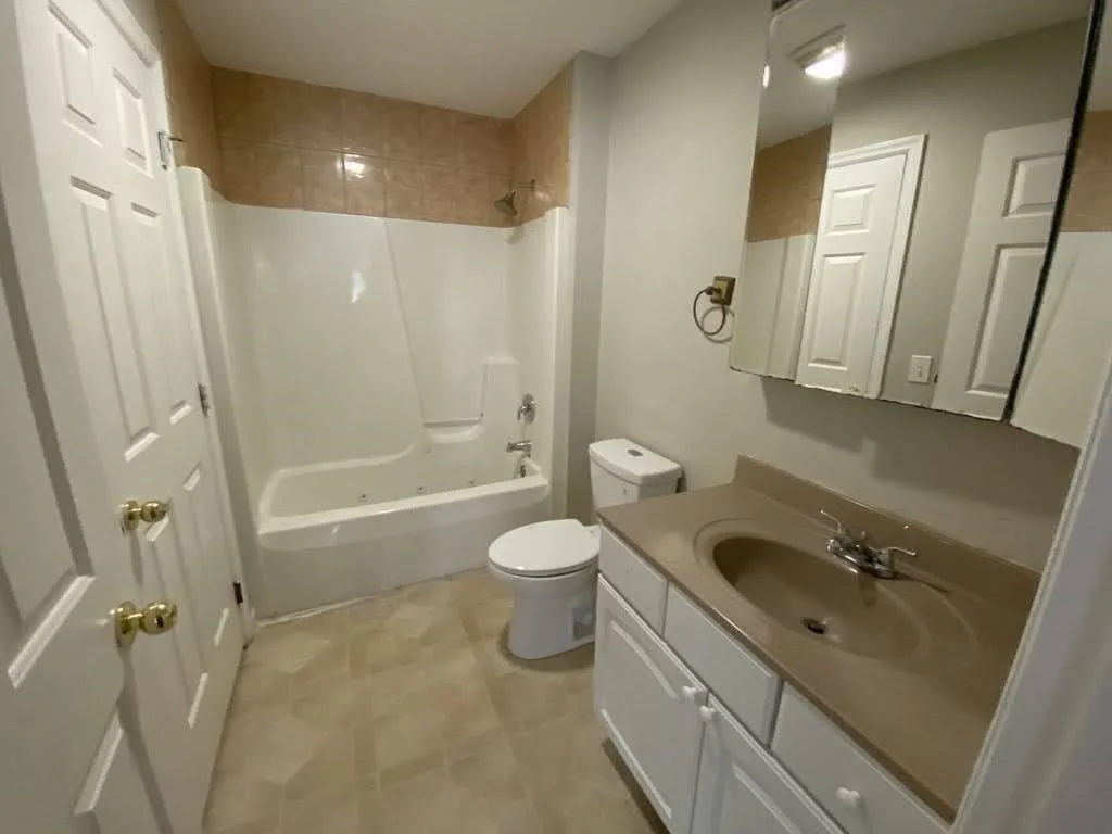2 bed, 1 bath apartment for rent at 37 Glen Ave Unit 28, Chelmsford — photo 13 of 17