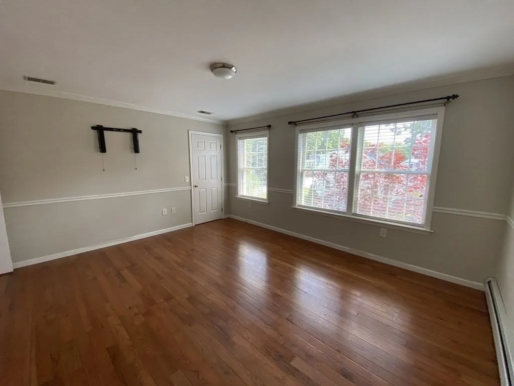 2 bed, 1 bath apartment for rent at 37 Glen Ave Unit 28, Chelmsford — photo 5 of 17
