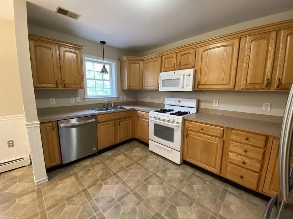 2 bed, 1 bath apartment for rent at 37 Glen Ave Unit 28, Chelmsford — photo 10 of 17