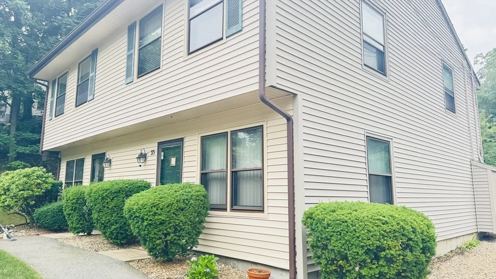 2 bed, 1 bath apartment for rent at 37 Goodwin Ave Unit 37, Forestdale — photo 30 of 32