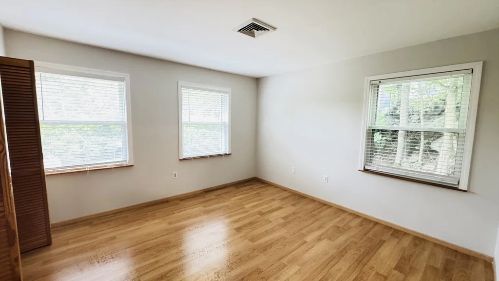2 bed, 1 bath apartment for rent at 37 Goodwin Ave Unit 37, Forestdale — photo 20 of 32