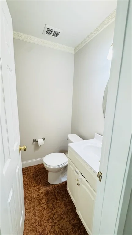 2 bed, 1 bath apartment for rent at 37 Goodwin Ave Unit 37, Forestdale — photo 11 of 32