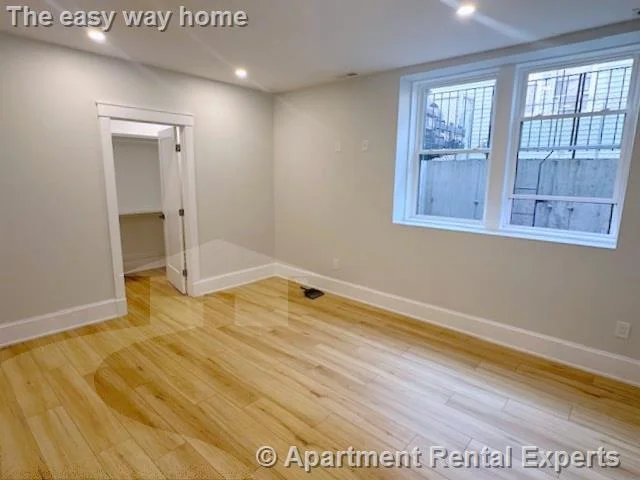4 bed, 3 bath apartment for rent at 37 Governor Winthrop Rd, Ten Hills — photo 20 of 27
