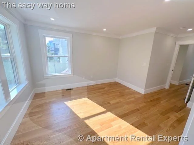 4 bed, 3 bath apartment for rent at 37 Governor Winthrop Rd, Ten Hills — photo 15 of 27