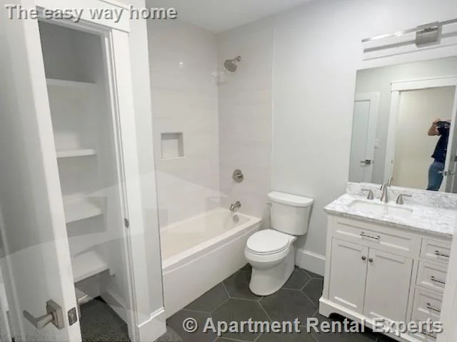 4 bed, 3 bath apartment for rent at 37 Governor Winthrop Rd, Ten Hills — photo 23 of 27