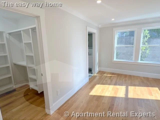 4 bed, 3 bath apartment for rent at 37 Governor Winthrop Rd, Ten Hills — photo 10 of 27