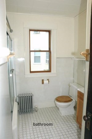 2 bed, 1 bath apartment for rent at 37 Grant Ave Unit 1, Waverley — photo 18 of 31