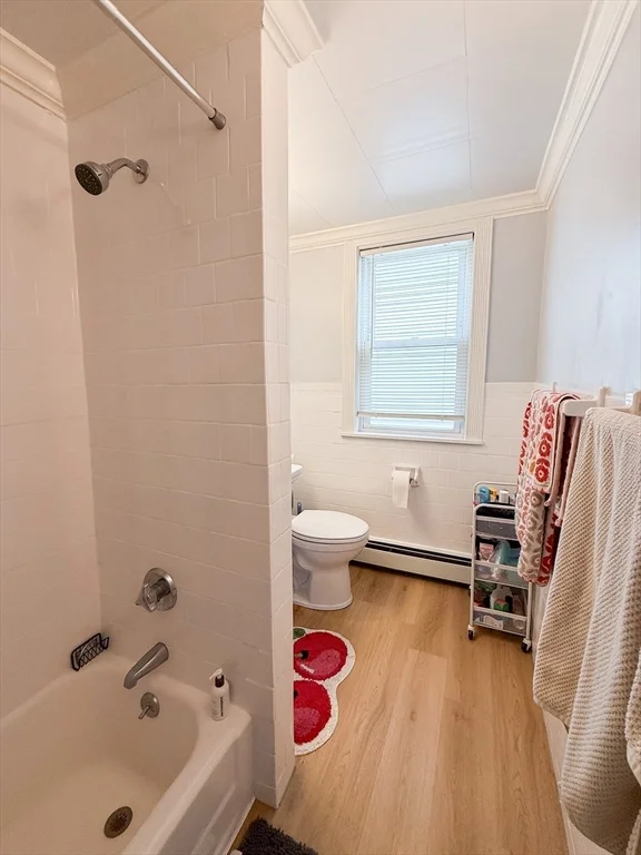 4 bed, 2 bath apartment for rent at 37 Harvard Ave Unit 37, Harvard Avenue — photo 8 of 12