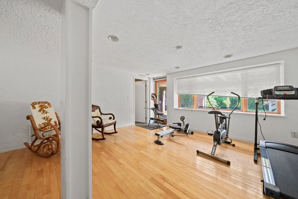 3 bed, 2 bath apartment for rent at 37 Harwich Rd, Newton — photo 24 of 40