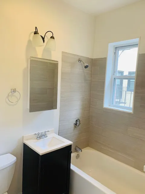 1 bed, 1 bath apartment for rent at 37 Hemenway St Unit 39, Fenway — photo 21 of 32