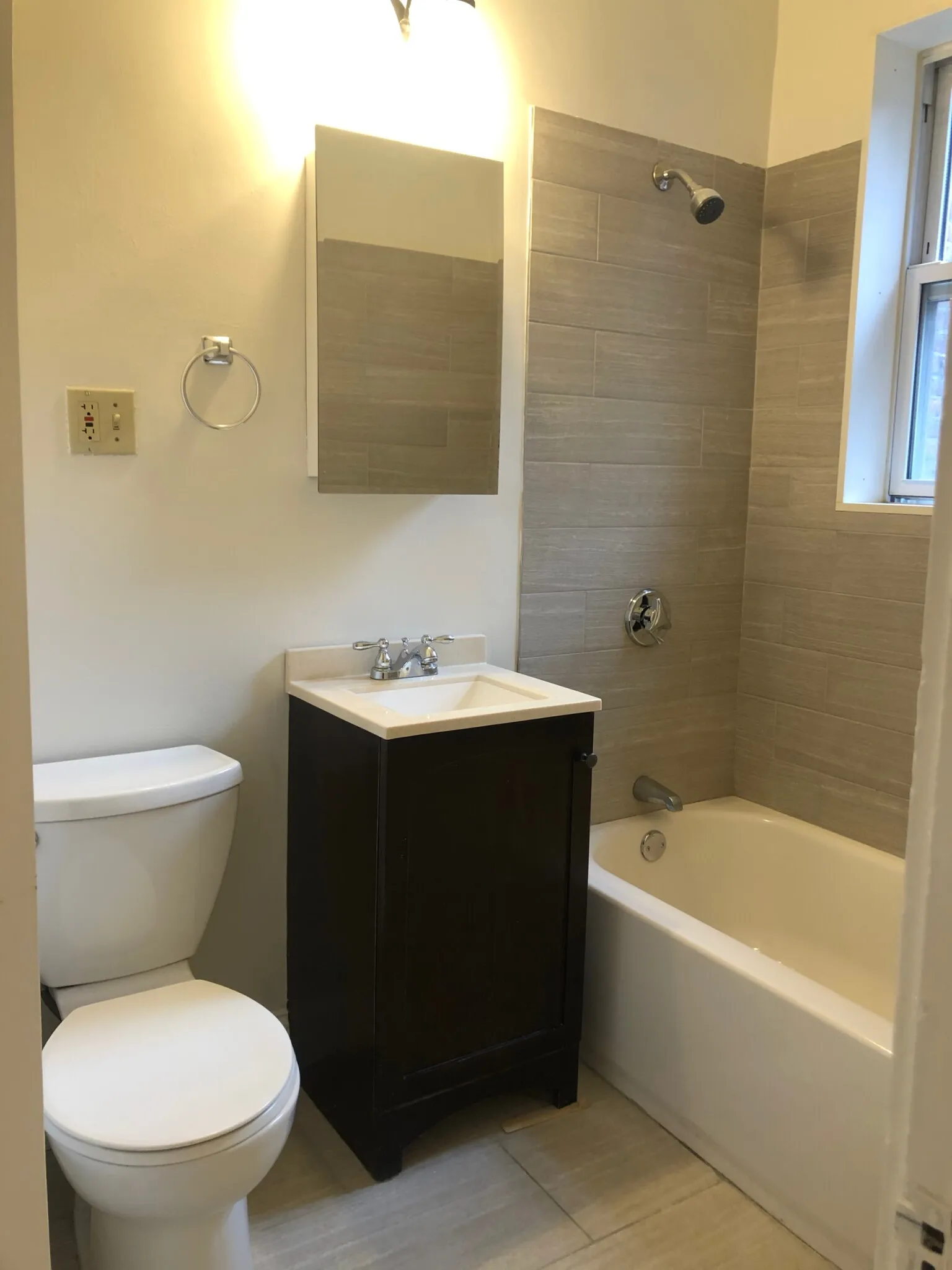 1 bed, 1 bath apartment for rent at 37 Hemenway St Unit 39, Fenway — photo 26 of 32