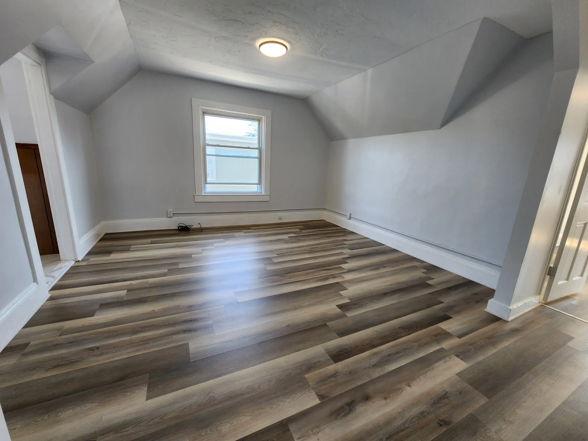3 bed, 1 bath apartment for rent at 37 Herrod Ave Unit 3, Brockton — photo 5 of 13