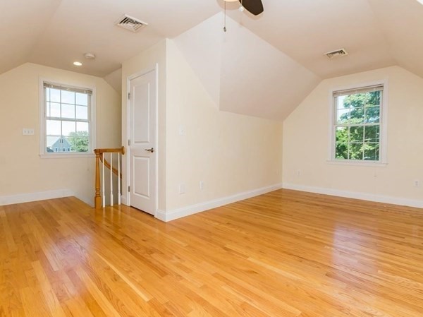 3 bed, 2 bath apartment for rent at 37 Hiawatha Ave, Waltham — photo 19 of 31