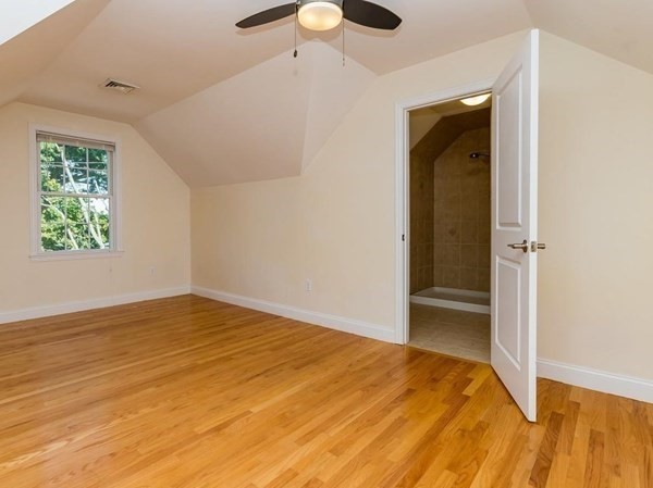 3 bed, 2 bath apartment for rent at 37 Hiawatha Ave, Waltham — photo 18 of 31