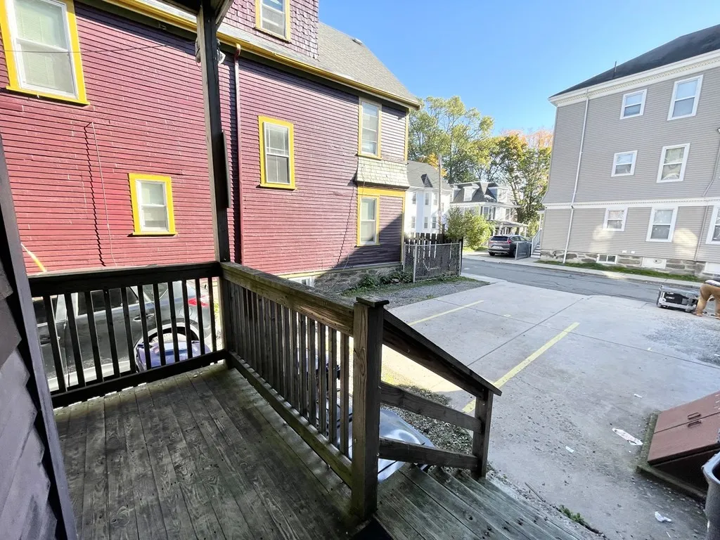 3 bed, 1 bath apartment for rent at 37 Hillside St Unit 1, Mission Hill — photo 10 of 11