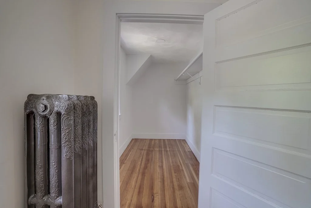 3 bed, 2 bath apartment for rent at 37 Hillside Unit 37, Bedford — photo 23 of 29