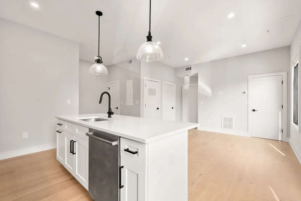 1 bed, 1 bath apartment for rent at 37 Horace St Unit 203, East Boston — photo 3 of 22