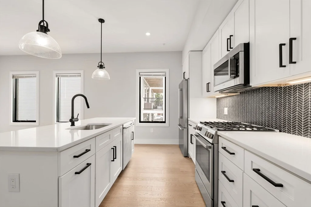 1 bed, 1 bath apartment for rent at 37 Horace St Unit 203, East Boston