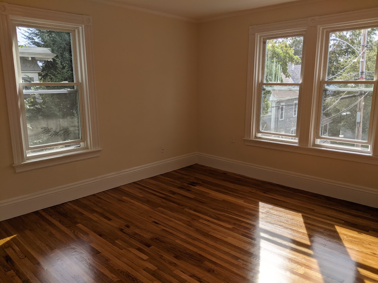 1.5 bed, 1 bath apartment for rent at 37 Jefferson St Unit 2, Newton Corner — photo 5 of 20