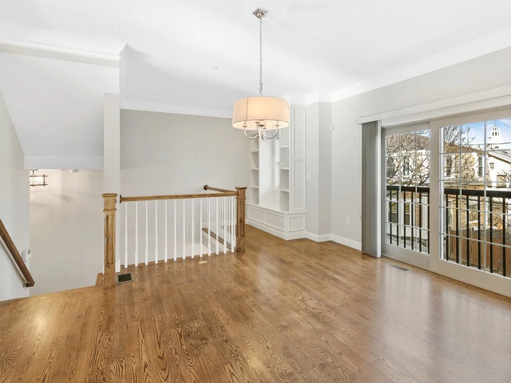 3 bed, 2 bath apartment for rent at 37 Lambert St Unit 37, Roxbury — photo 5 of 11