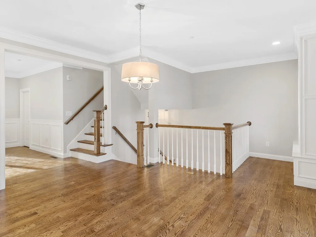 3 bed, 2 bath apartment for rent at 37 Lambert St Unit 37, Roxbury — photo 4 of 11
