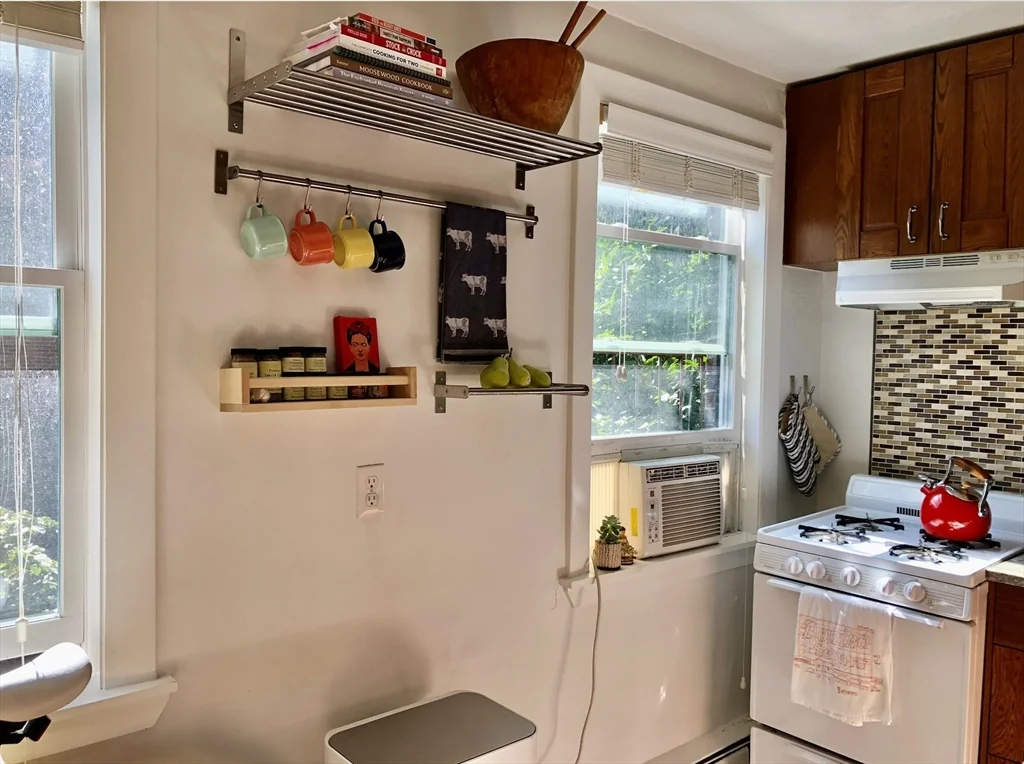 1 bed, 1 bath apartment for rent at 37 Lawrence St Unit 14, South End — photo 4 of 10