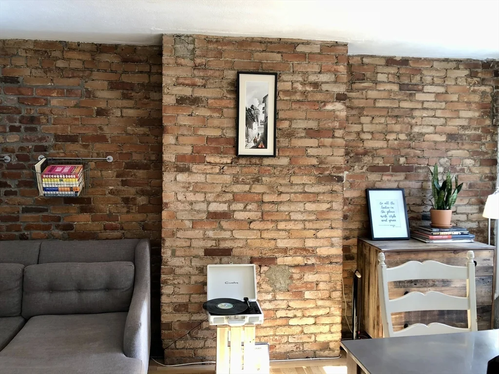 1 bed, 1 bath apartment for rent at 37 Lawrence St Unit 14, South End — photo 2 of 10