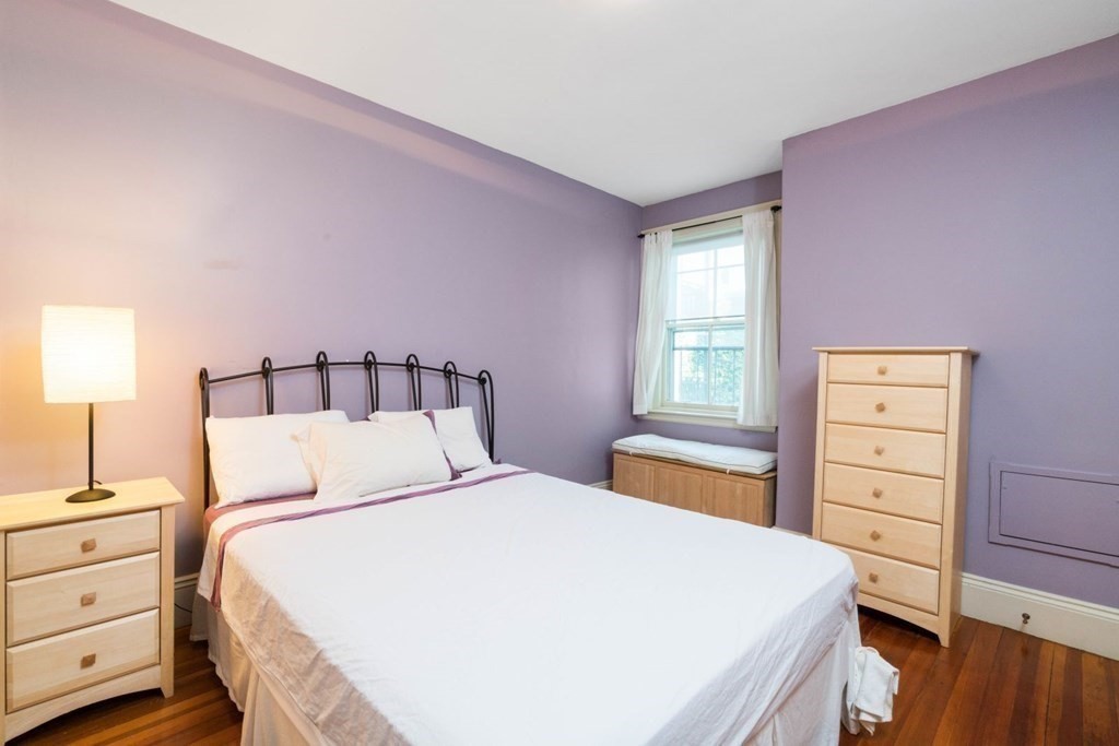 2 bed, 1 bath apartment for rent at 37 Lee Stno Broker Fee Furnished Unit Seven, Harvard Square — photo 9 of 19