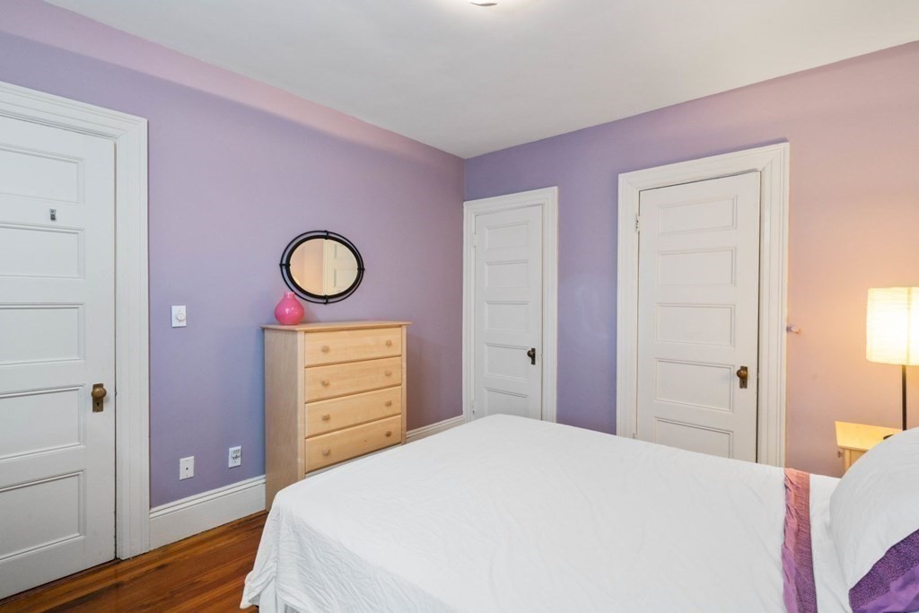 2 bed, 1 bath apartment for rent at 37 Lee Stno Broker Fee Furnished Unit Seven, Harvard Square — photo 10 of 19