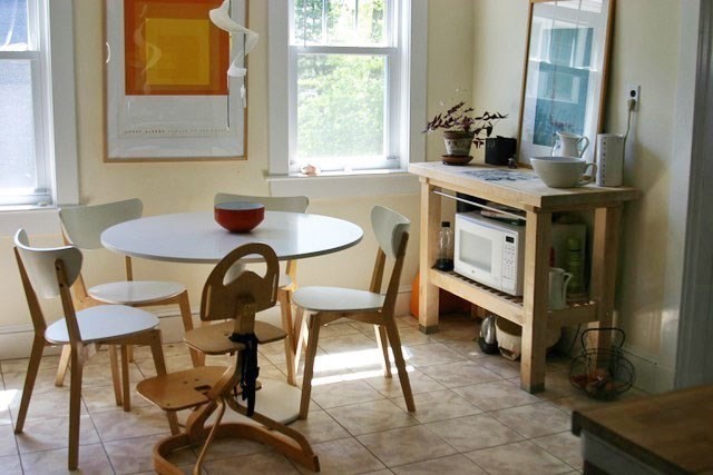3 bed, 1 bath apartment for rent at 37 Lewis St Unit 2, Newtonville — photo 15 of 27