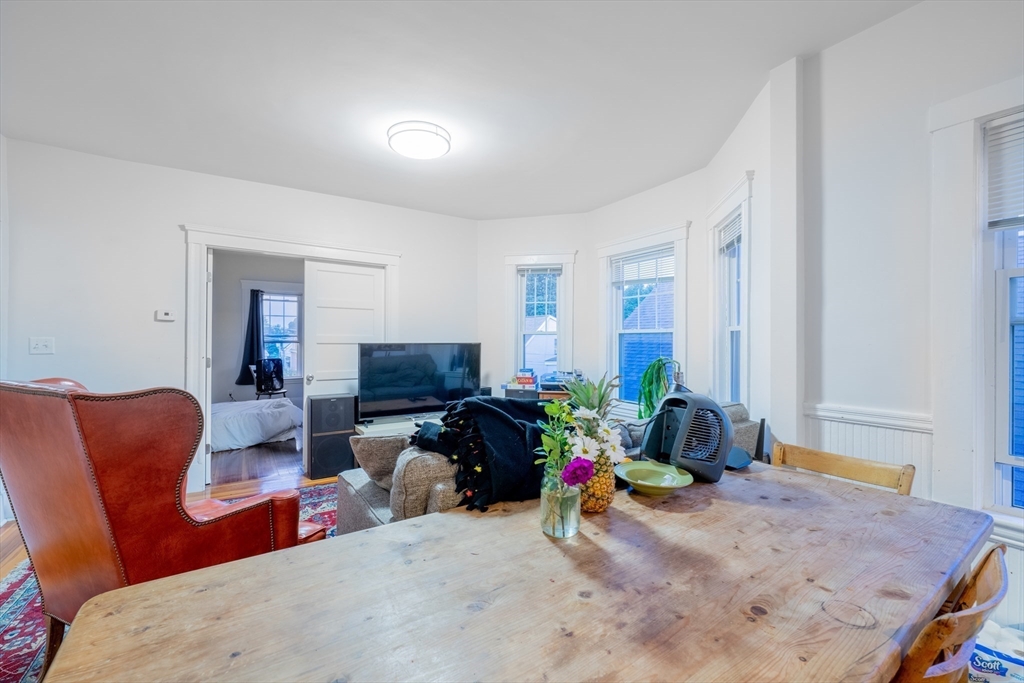 3 bed, 1 bath apartment for rent at 37 Magoun St Unit 3, North Cambridge — photo 7 of 11