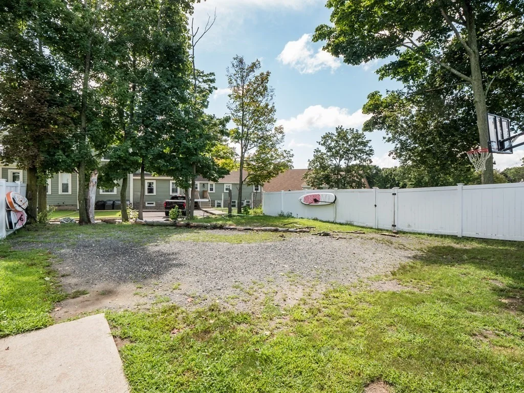 2 bed, 1 bath apartment for rent at 37 Main St Unit A, Framingham — photo 9 of 24