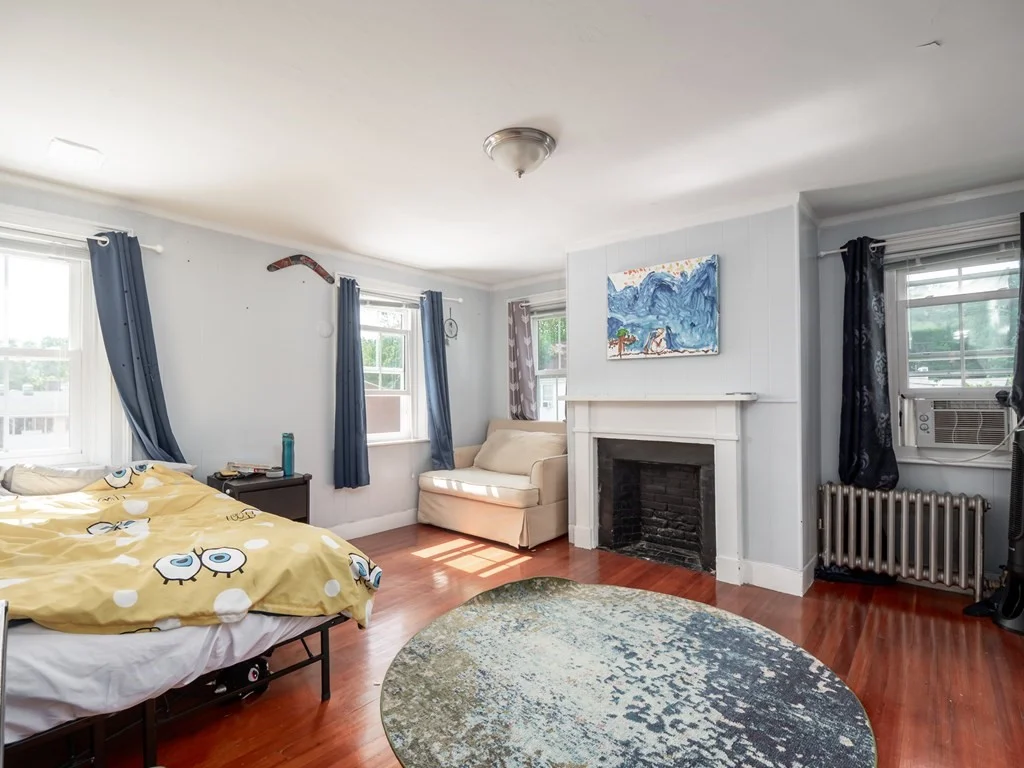 4 bed, 1 bath apartment for rent at 37 Main St Unit B, Framingham — photo 17 of 40