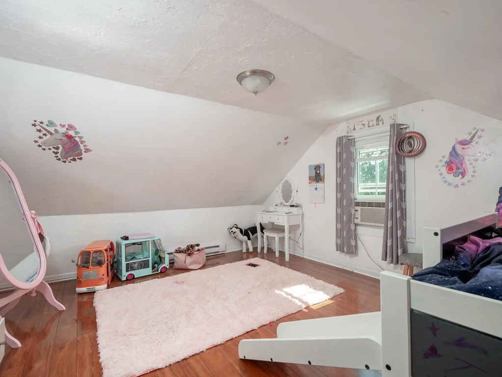 4 bed, 1 bath apartment for rent at 37 Main St Unit B, Framingham — photo 26 of 40