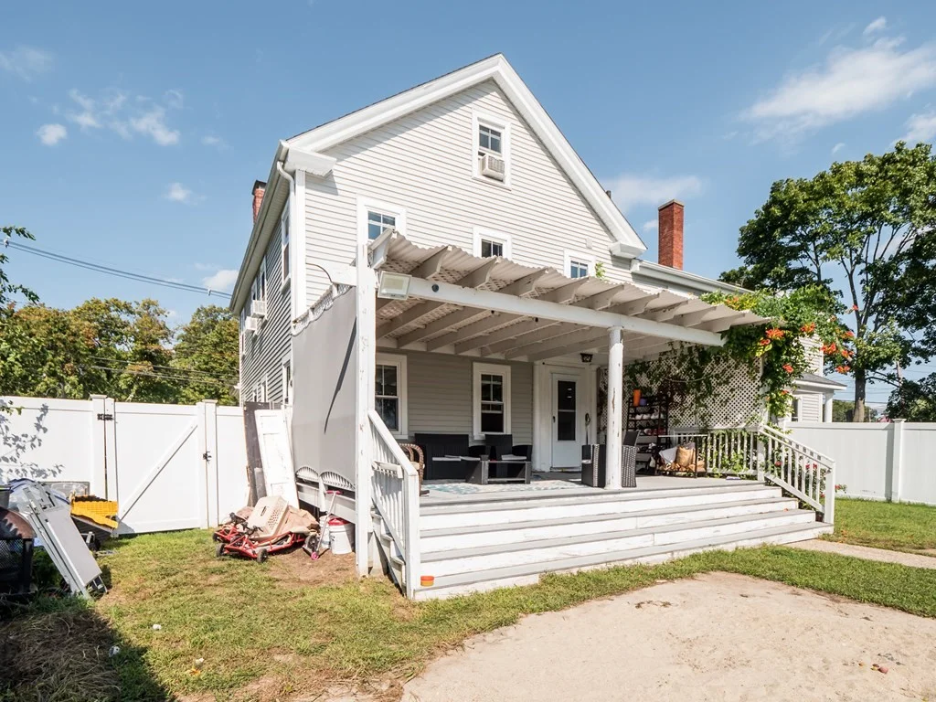 4 bed, 1 bath apartment for rent at 37 Main St Unit B, Framingham — photo 35 of 40