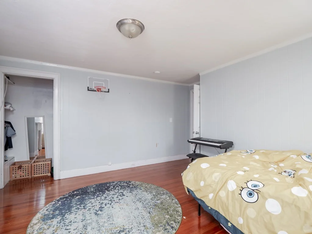 4 bed, 1 bath apartment for rent at 37 Main St Unit B, Framingham — photo 19 of 40