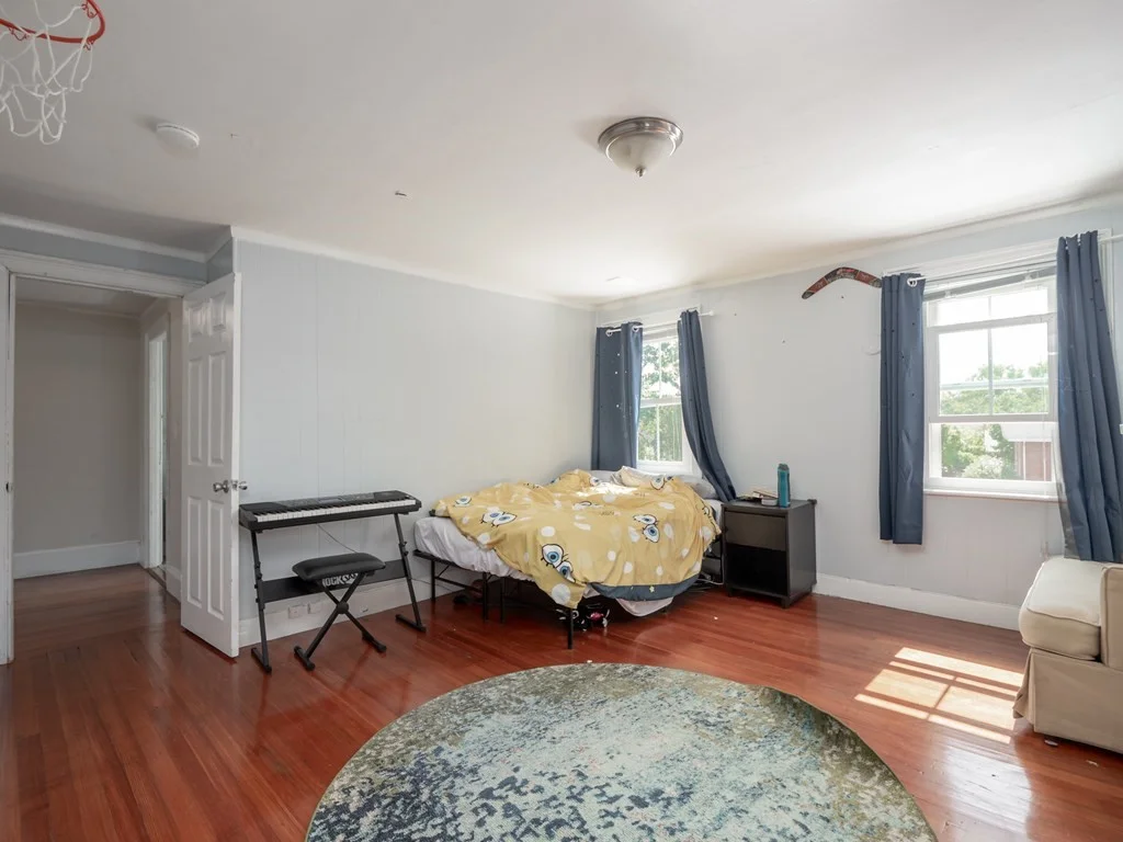 4 bed, 1 bath apartment for rent at 37 Main Unit 37, Framingham — photo 18 of 40
