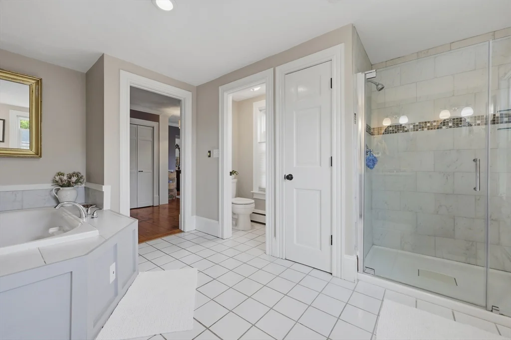 3 bed, 2 bath apartment for rent at 37 Marlboro St Unit 37, Newburyport — photo 25 of 36