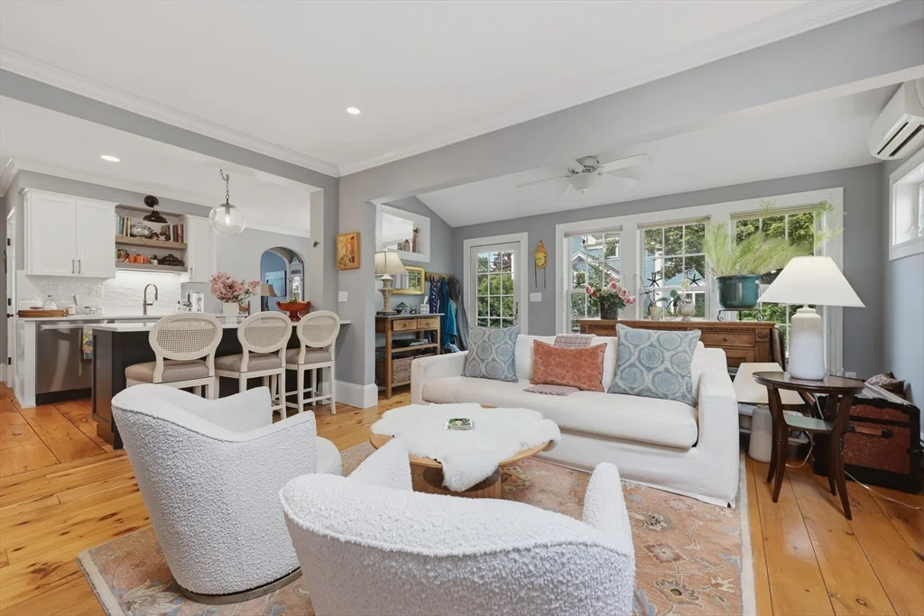 3 bed, 2 bath apartment for rent at 37 Marlboro St Unit 37, Newburyport — photo 9 of 36