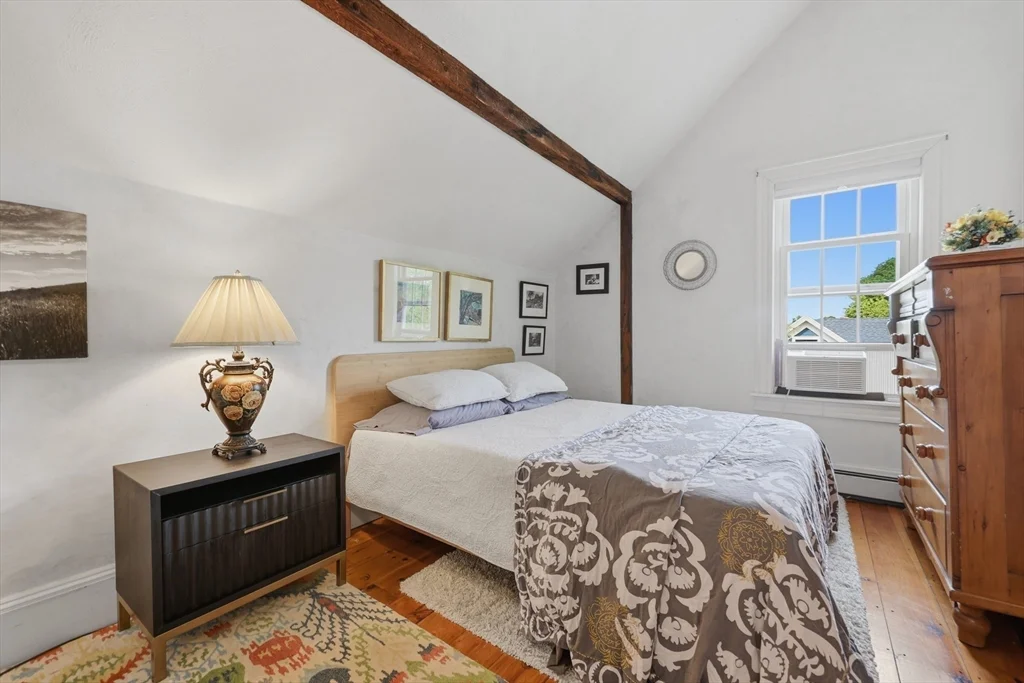 3 bed, 2 bath apartment for rent at 37 Marlboro St Unit 37, Newburyport — photo 28 of 36
