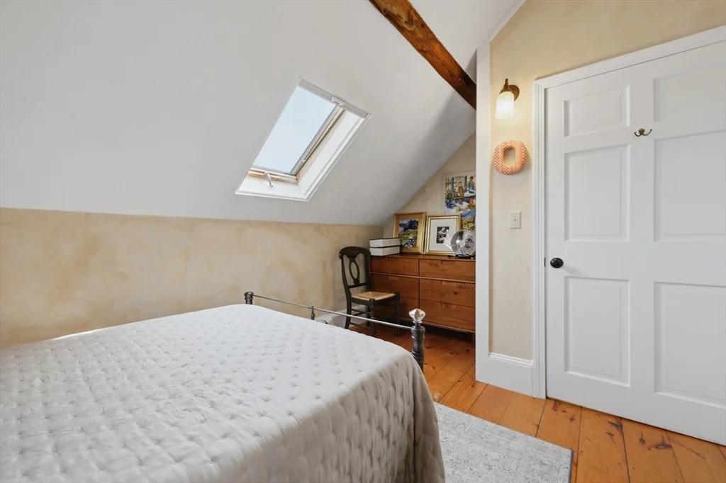 3 bed, 2 bath apartment for rent at 37 Marlboro St Unit 37, Newburyport — photo 30 of 36