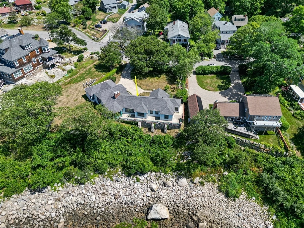 3 bed, 2 bath apartment for rent at 37 Marmion Way, Rockport — photo 5 of 25