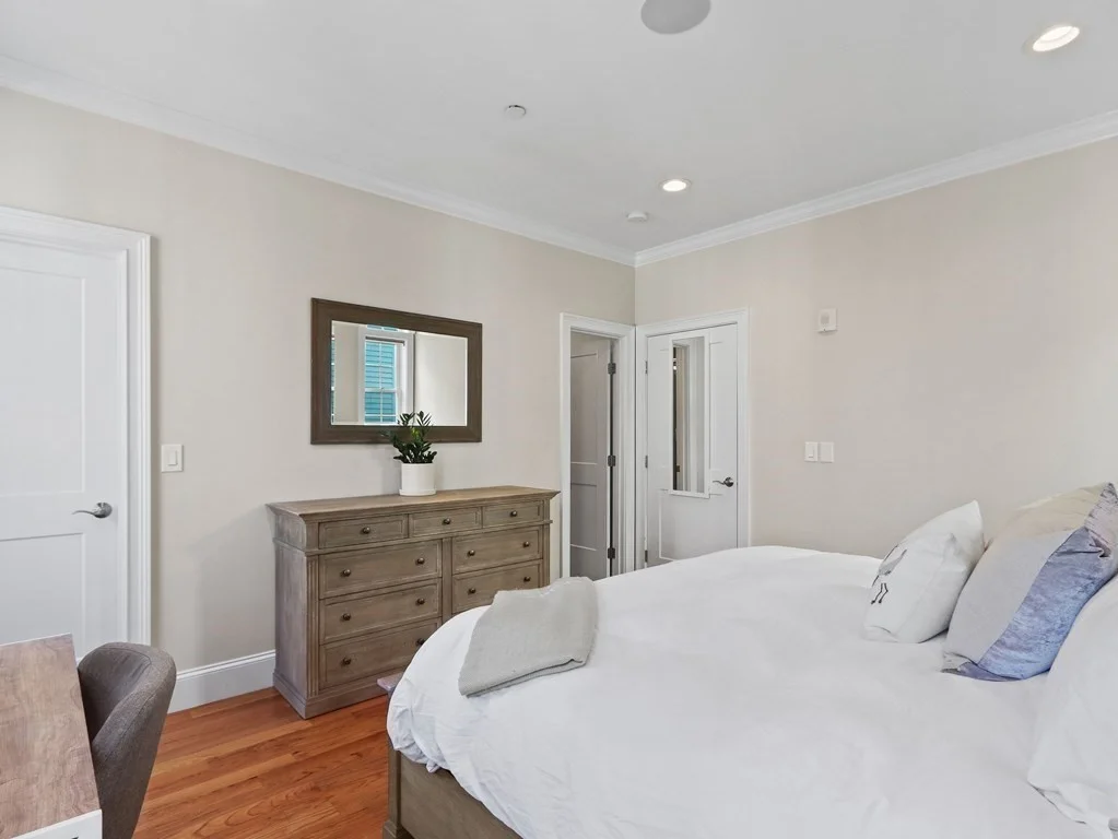 2 bed, 2.5 bath apartment for rent at 37 Mercer St Unit 2, South Boston — photo 13 of 22
