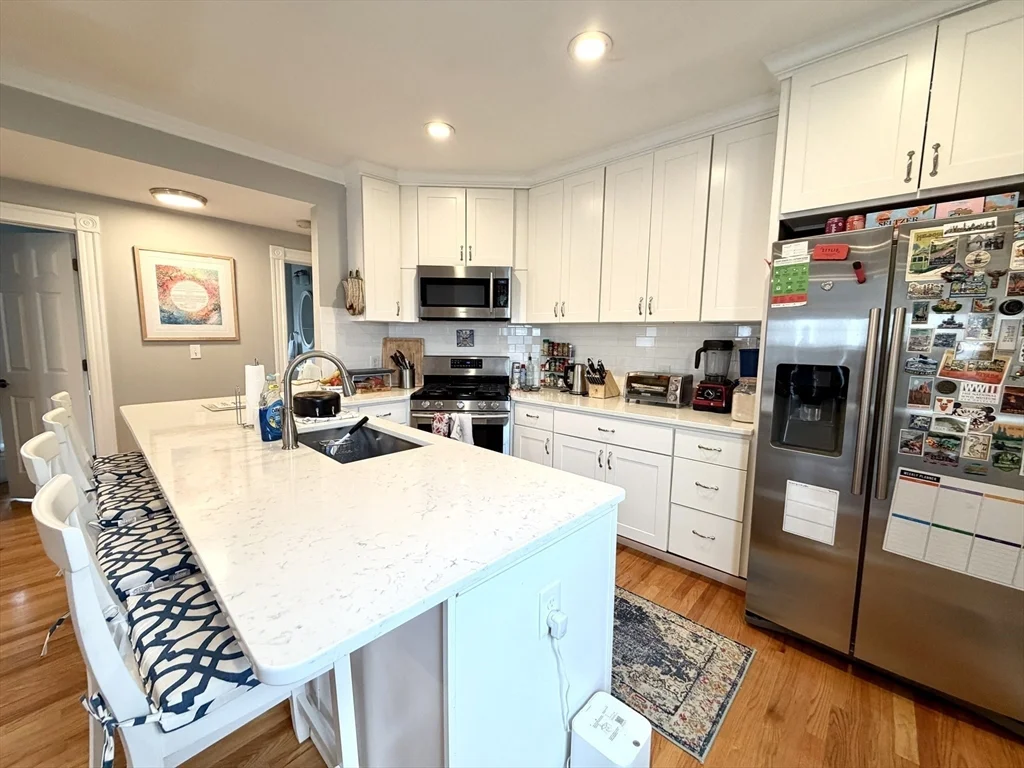 2 bed, 2 bath apartment for rent at 37 Moseley St Unit 3, Dorchester — photo 3 of 17